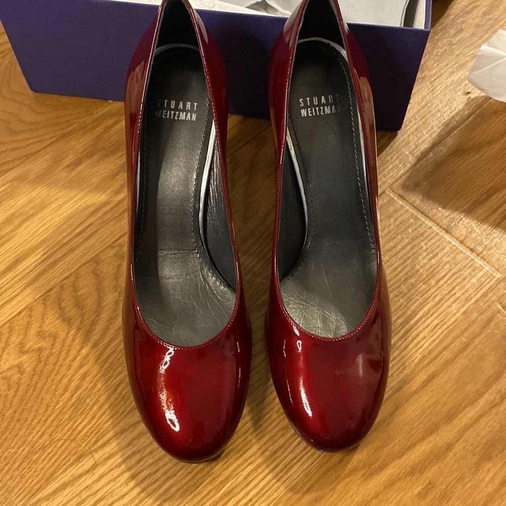 Stuart Weitzman Women’s Ruby Red Patent Leather Heels (Size 9.5 N)